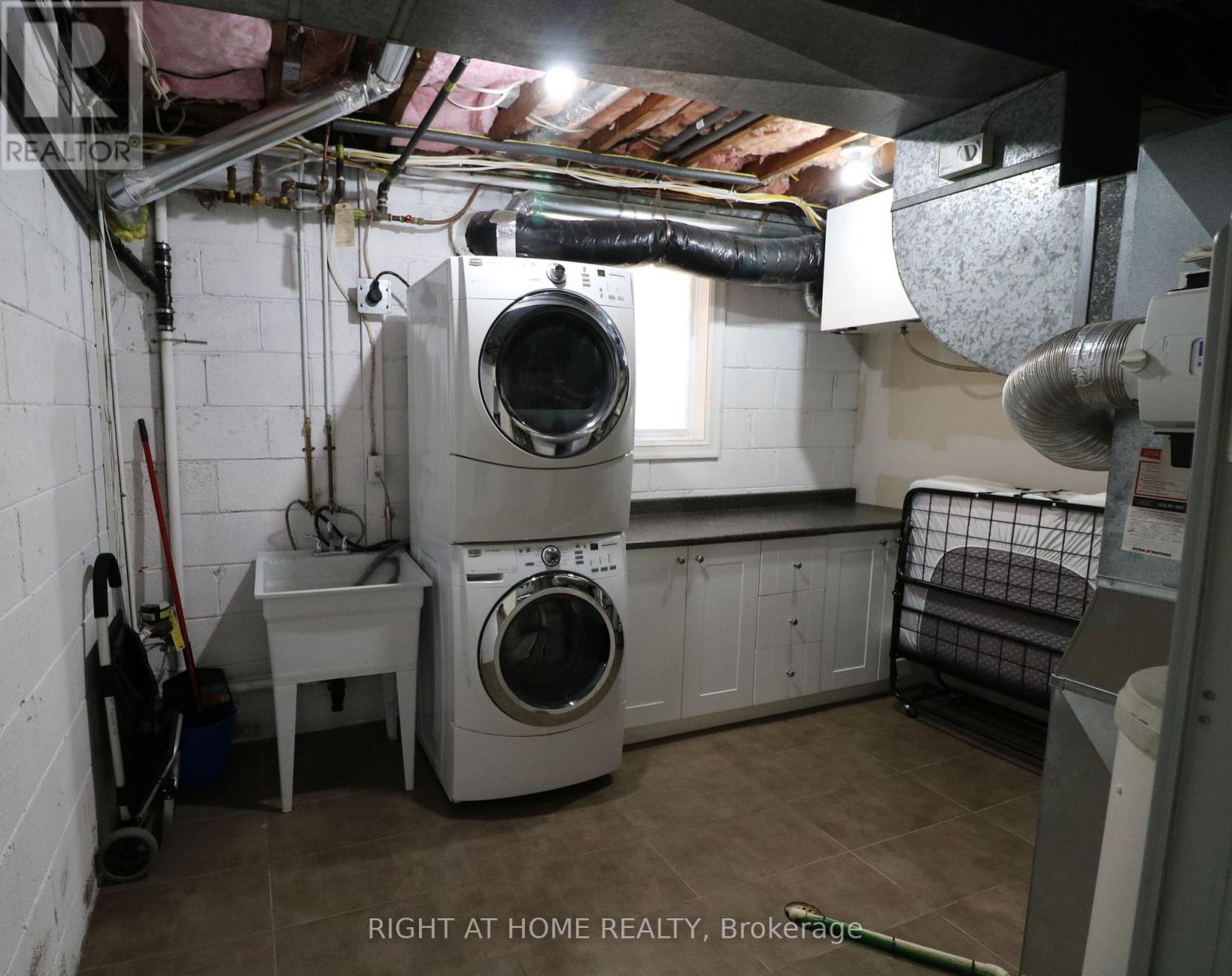 7 Eleventh Street, Toronto, Ontario  M8V 3G2 - Photo 28 - W12672948