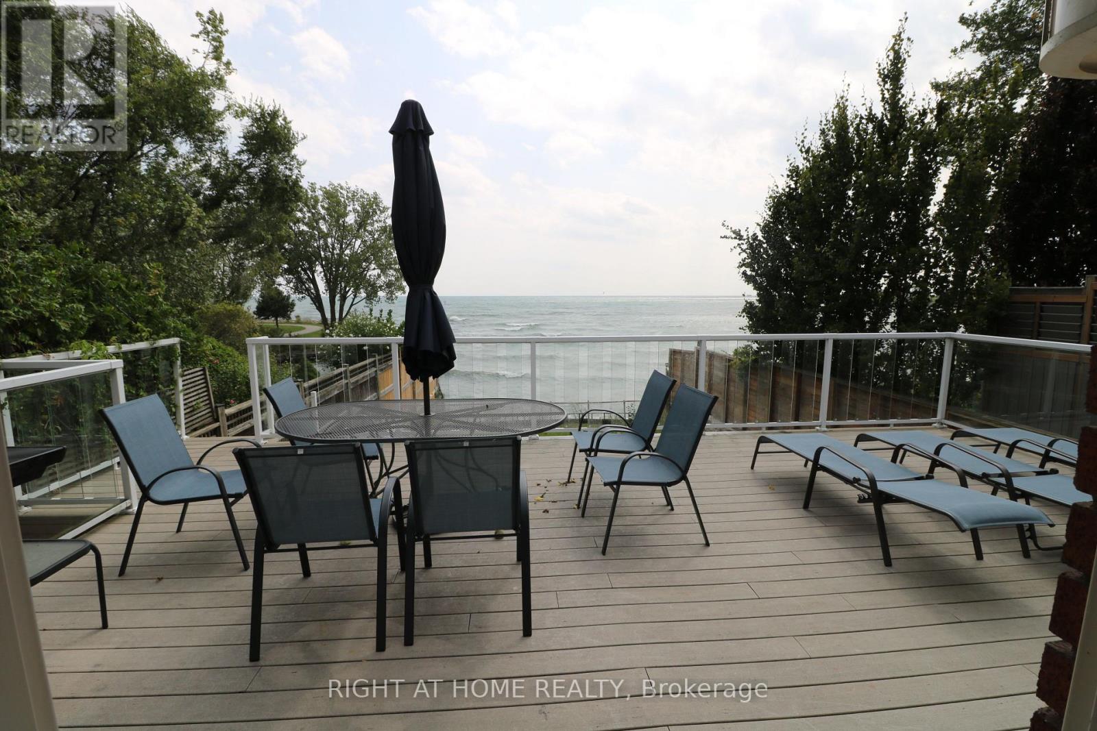 7 Eleventh Street, Toronto, Ontario  M8V 3G2 - Photo 7 - W12672948