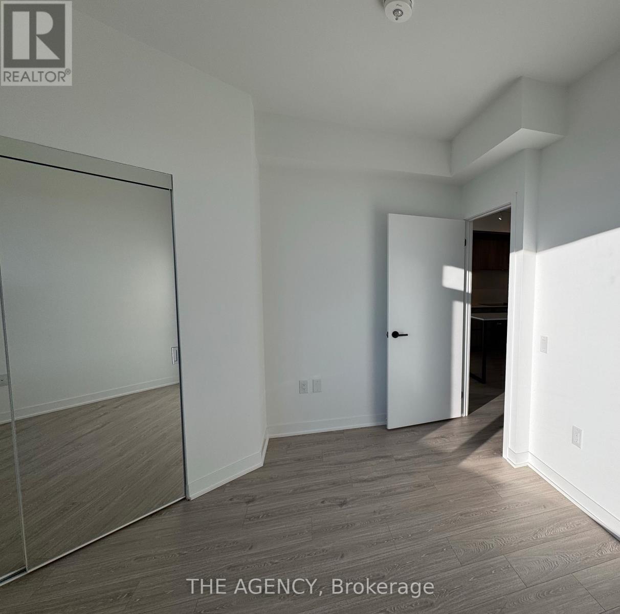 1906 - 2495 Eglinton Avenue W, Mississauga, Ontario  L5M 2T2 - Photo 29 - W12672950