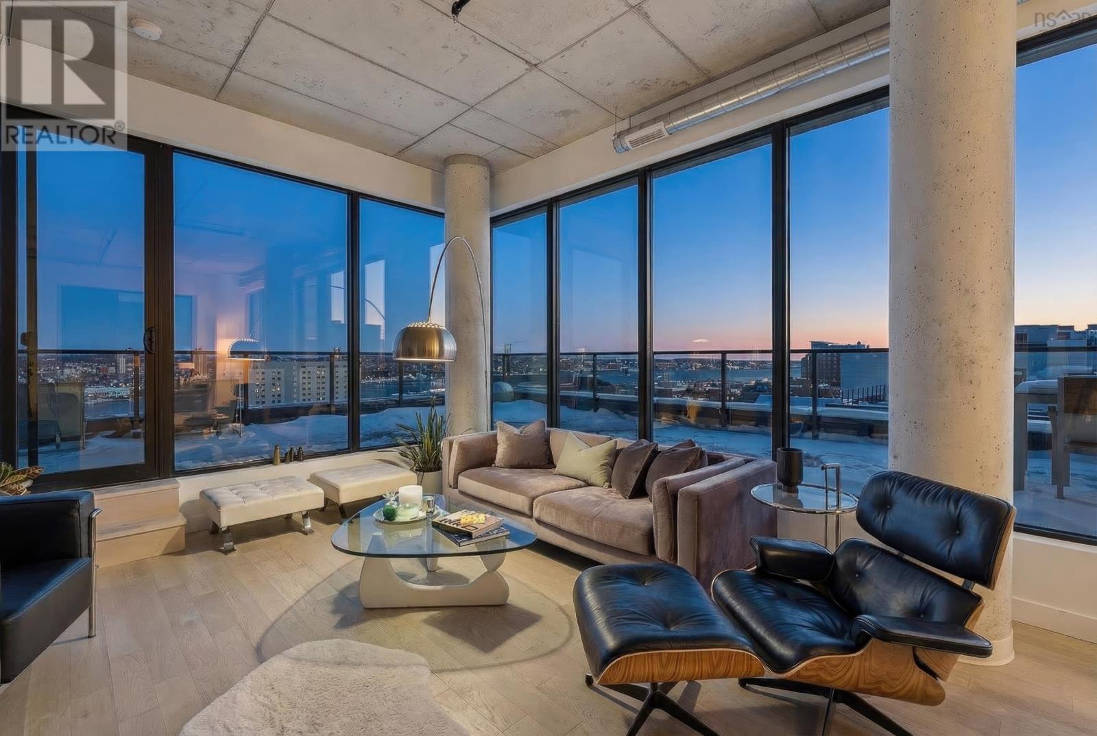 Ph1 5511 Bilby Street, Halifax Peninsula, Nova Scotia  B3K 1V4 - Photo 3 - 202600344