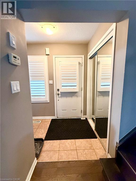 183 Chase Crescent, Cambridge, Ontario  N3C 0B2 - Photo 4 - 40795809