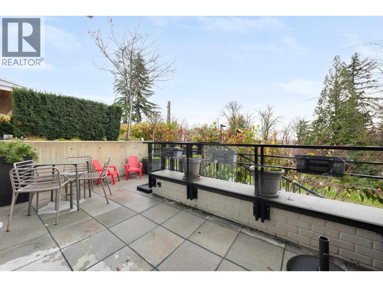 110 733 E 3rd Street, North Vancouver, British Columbia V7L 1G8 - Photo 33 - R3076591