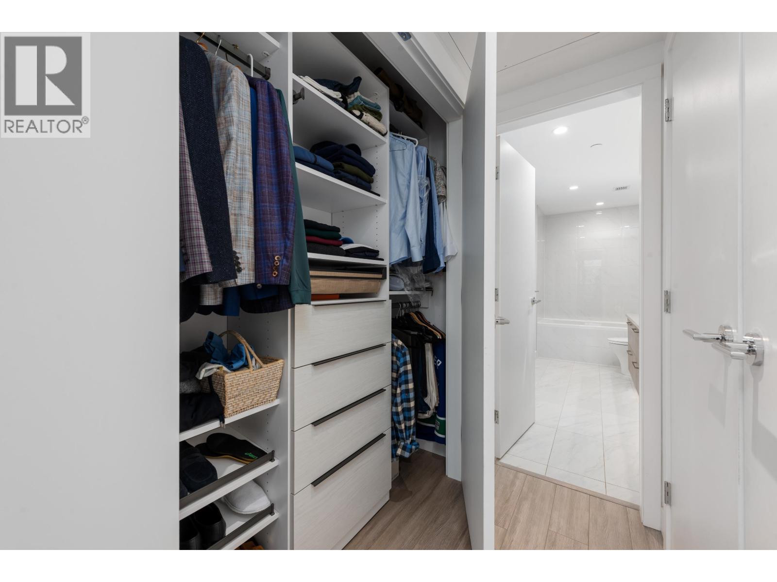 110 733 E 3rd Street, North Vancouver, British Columbia V7L 1G8 - Photo 14 - R3076591