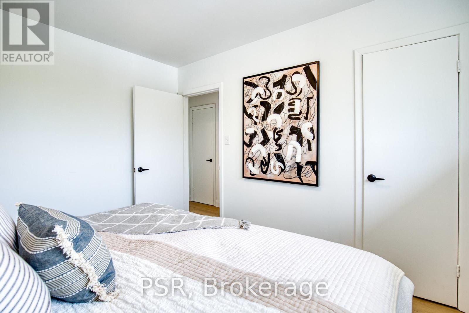 514 Krug Street, Kitchener, Ontario  N2B 1L6 - Photo 24 - X12672866