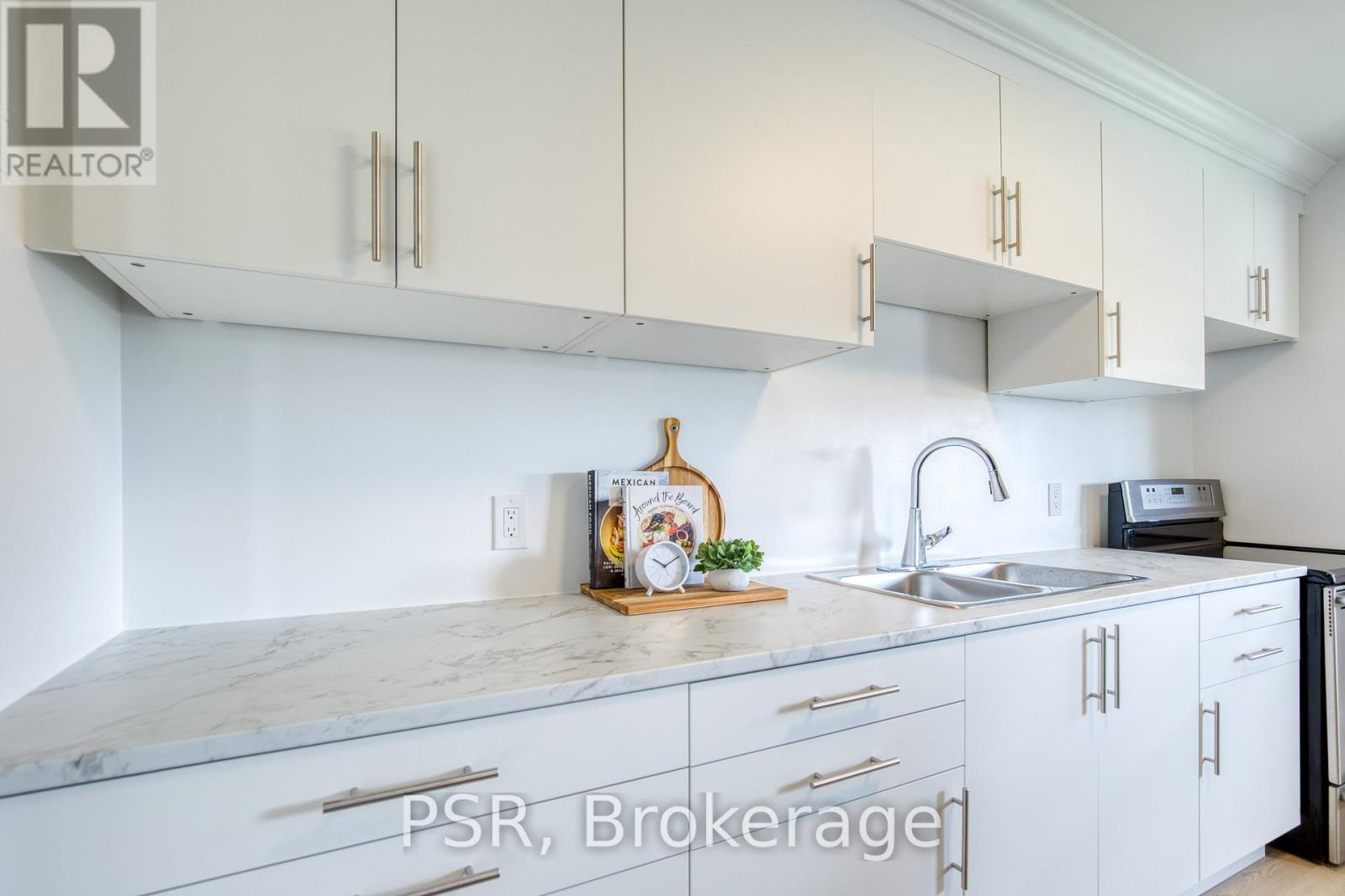 514 Krug Street, Kitchener, Ontario  N2B 1L6 - Photo 8 - X12672866