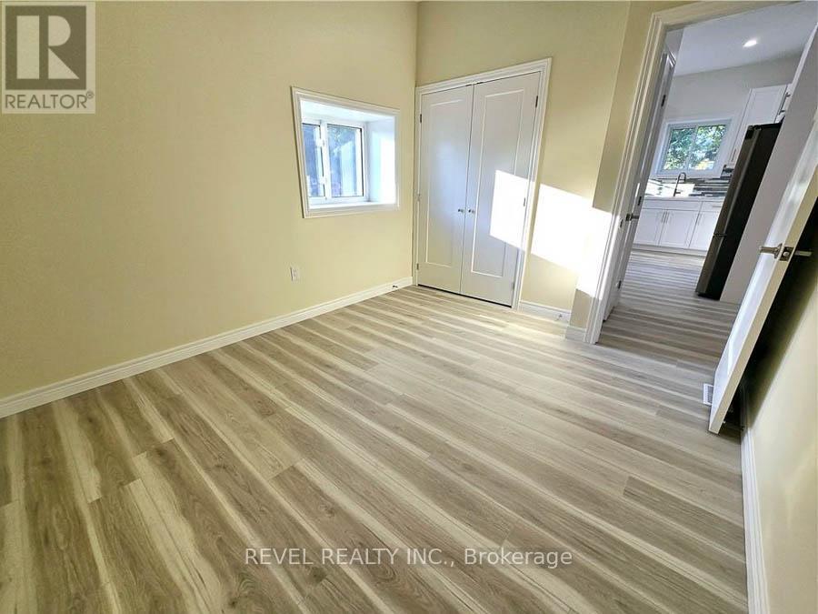 A - 289 Chatham Street, Brantford, Ontario  N3S 6G3 - Photo 10 - X12672936