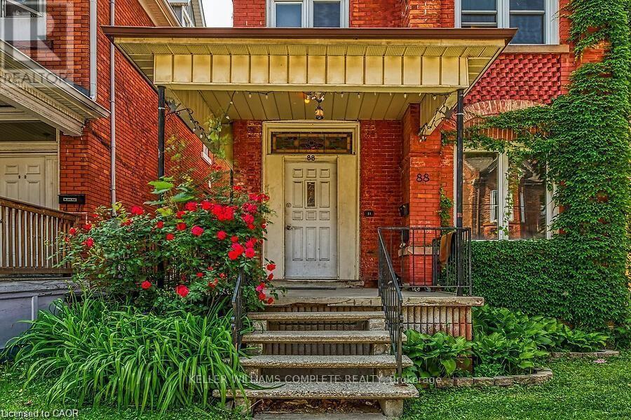 88 Grant Avenue, Hamilton, Ontario  L8N 2X7 - Photo 3 - X12672946