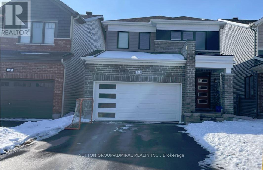 743 BRITTANIC ROAD, Ottawa, Ontario