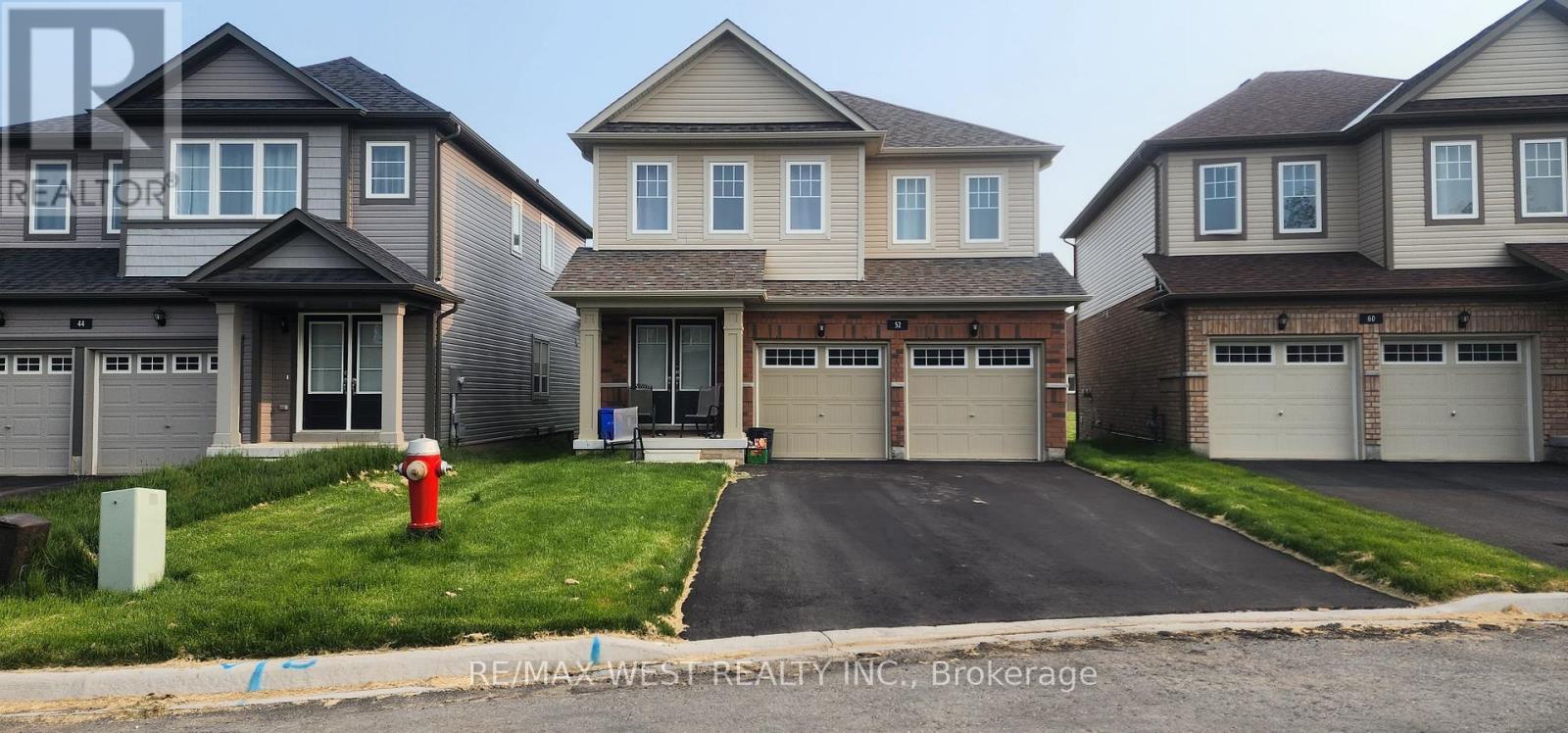52 Cottonwood Crescent, Welland, Ontario  L3B 0J4 - Photo 1 - X12672972