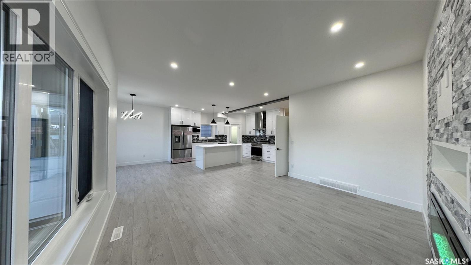 147 Woolf Bend, Saskatoon, Saskatchewan  S7W 0L6 - Photo 7 - SK026370