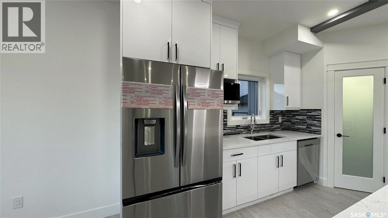 147 Woolf Bend, Saskatoon, Saskatchewan  S7W 0L6 - Photo 8 - SK026370