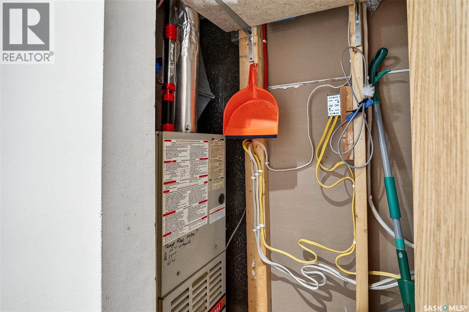 1314 7th Avenue Nw, Moose Jaw, Saskatchewan  S6H 4C9 - Photo 32 - SK026216