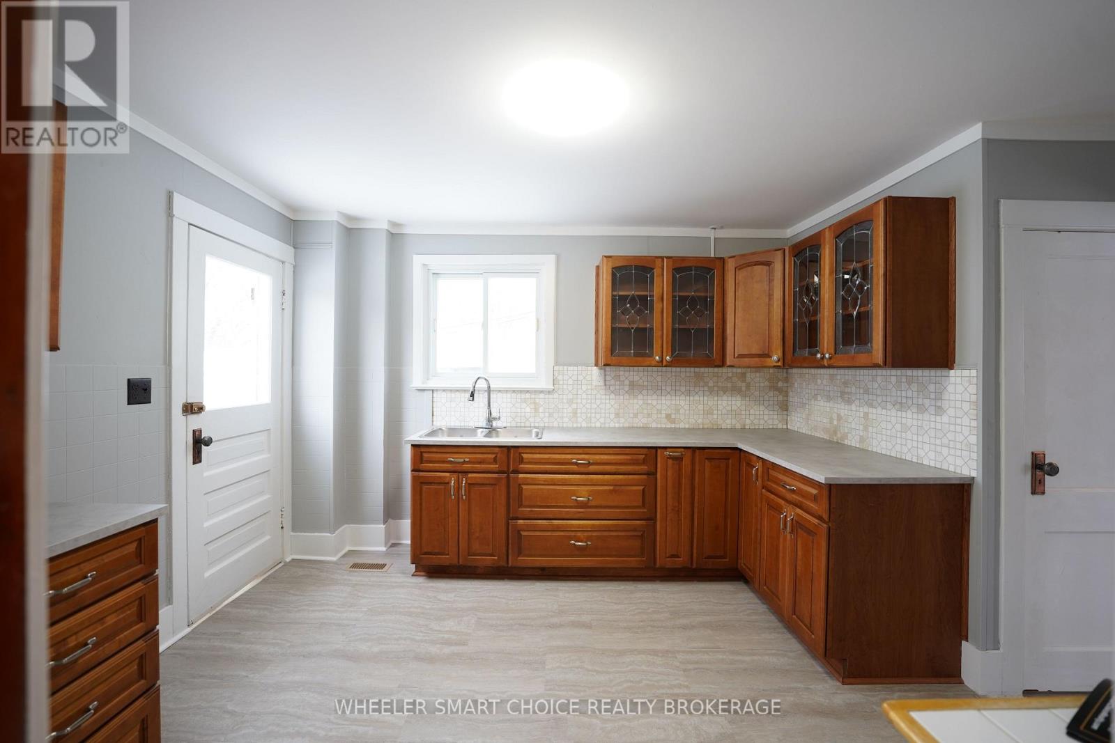 14 Saunders Avenue N, South Stormont, Ontario  K0C 1P0 - Photo 8 - X12673100