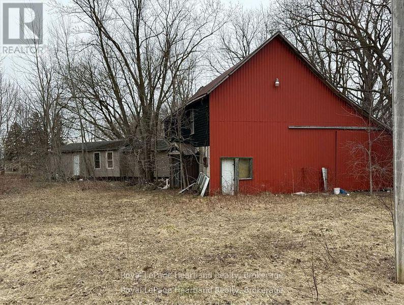 42842 Winthrop Road, Huron East, Ontario  N0K 1W0 - Photo 2 - X12673012