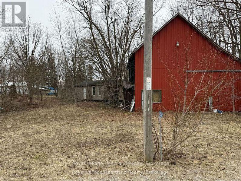 42842 Winthrop Road, Huron East, Ontario  N0K 1W0 - Photo 3 - X12673012