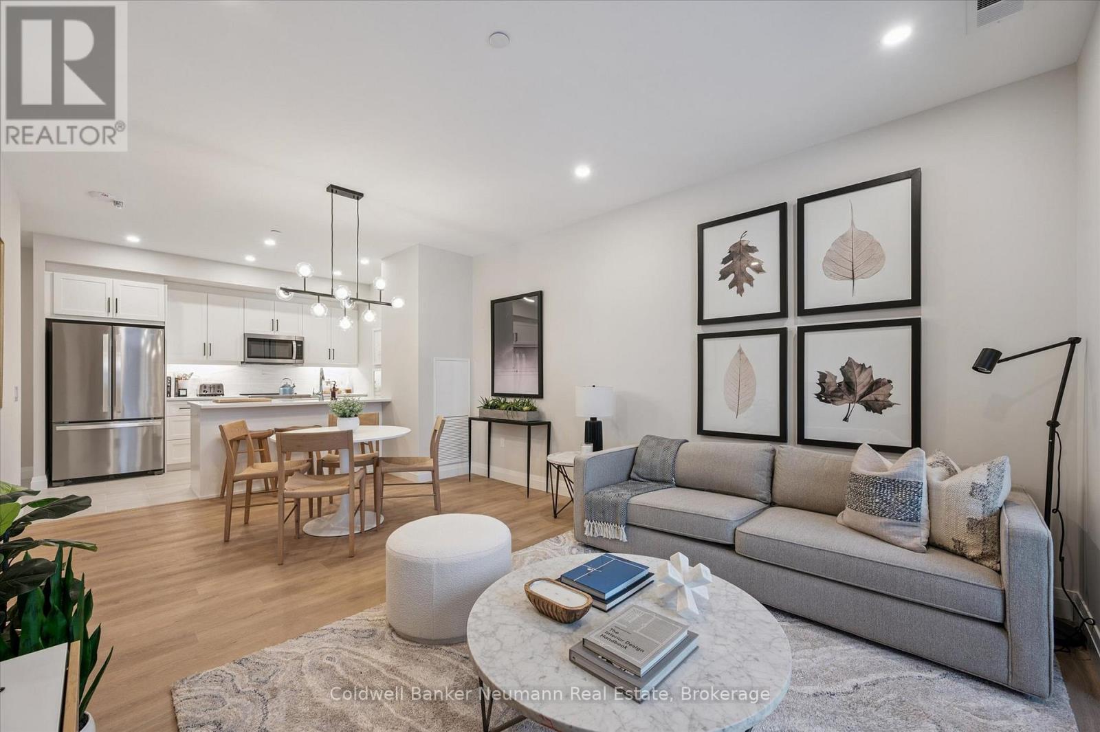 318 - 1882 GORDON STREET, Guelph, Ontario