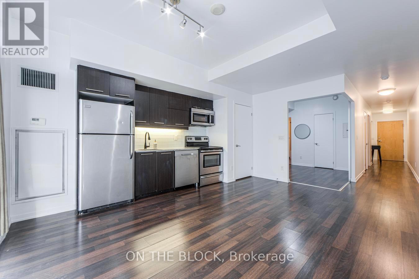 302 - 38 Joe Shuster Way, Toronto, Ontario  M6K 0A5 - Photo 19 - W12603392