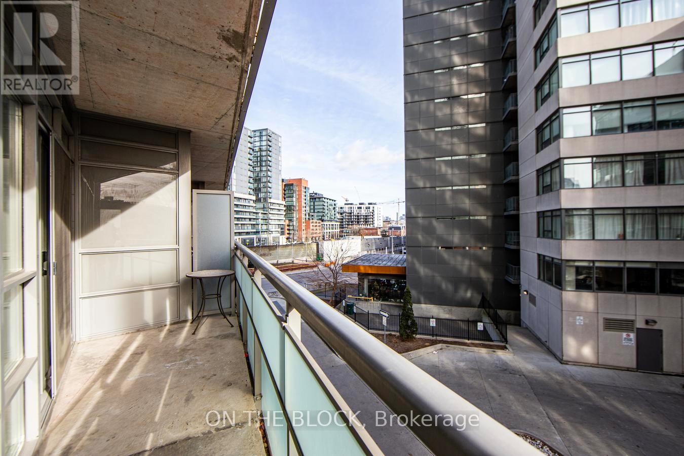 302 - 38 Joe Shuster Way, Toronto, Ontario  M6K 0A5 - Photo 20 - W12603392