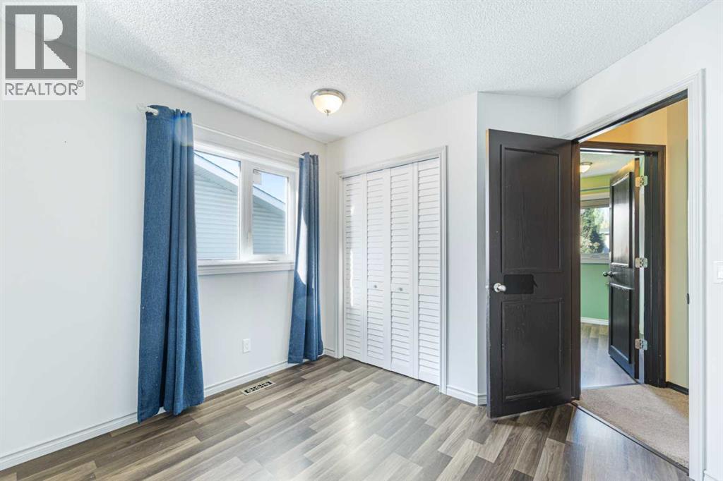 215 Hidden Vale Place Nw, Calgary, Alberta  T3A 5C5 - Photo 16 - A2276795