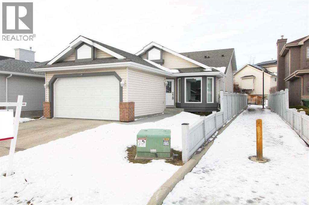 215 Hidden Vale Place Nw, Calgary, Alberta  T3A 5C5 - Photo 2 - A2276795