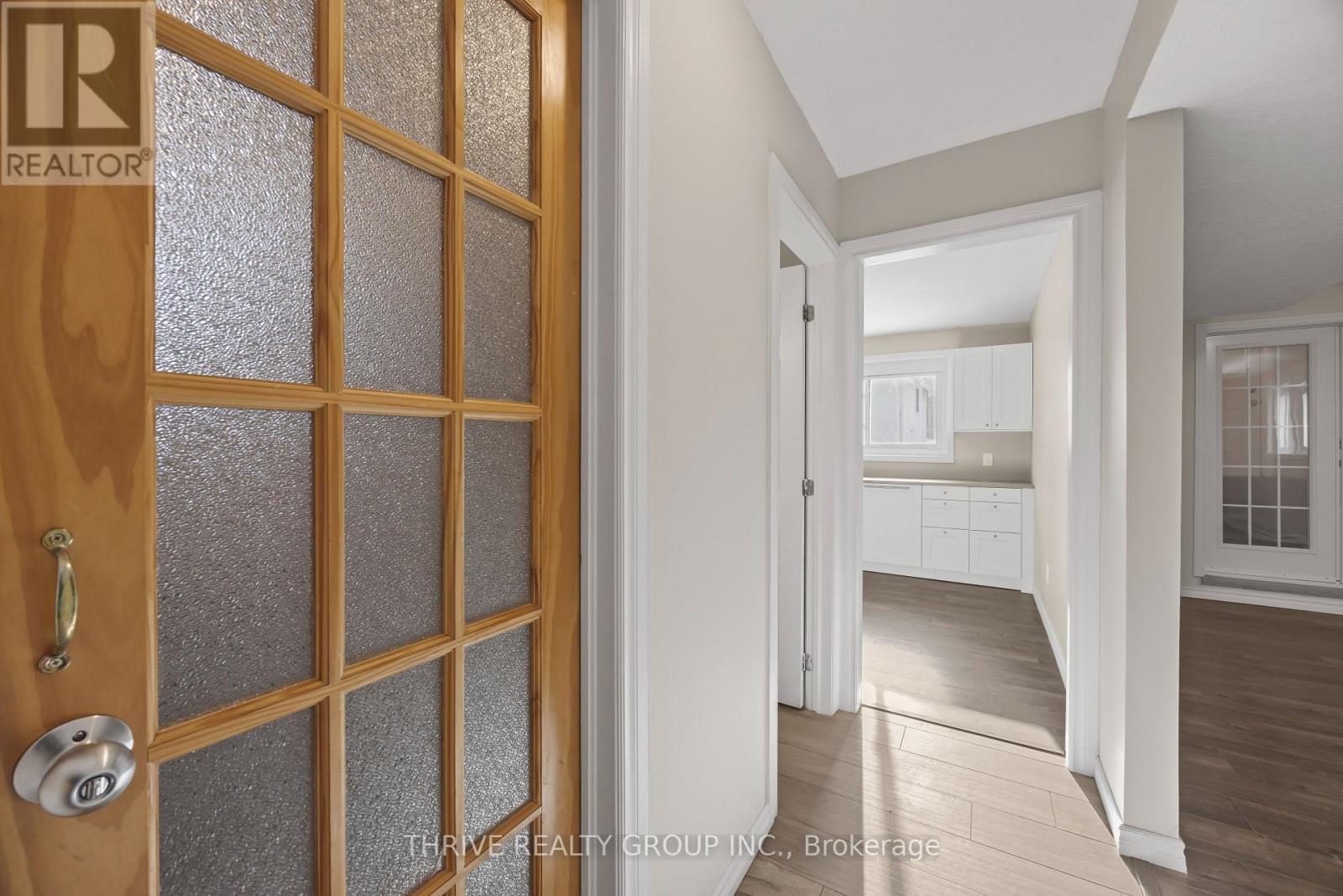 329 Thompson Road, London South, Ontario  N5Z 2Z4 - Photo 6 - X12673072