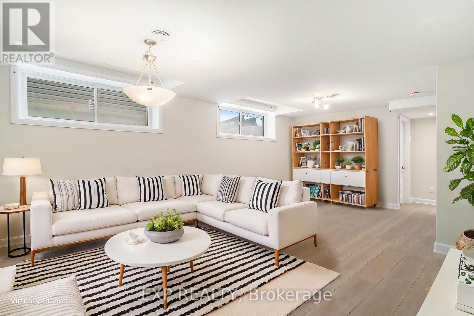 A - 917 Chablis Crescent, Russell, Ontario  K0A 1W0 - Photo 3 - X12673016