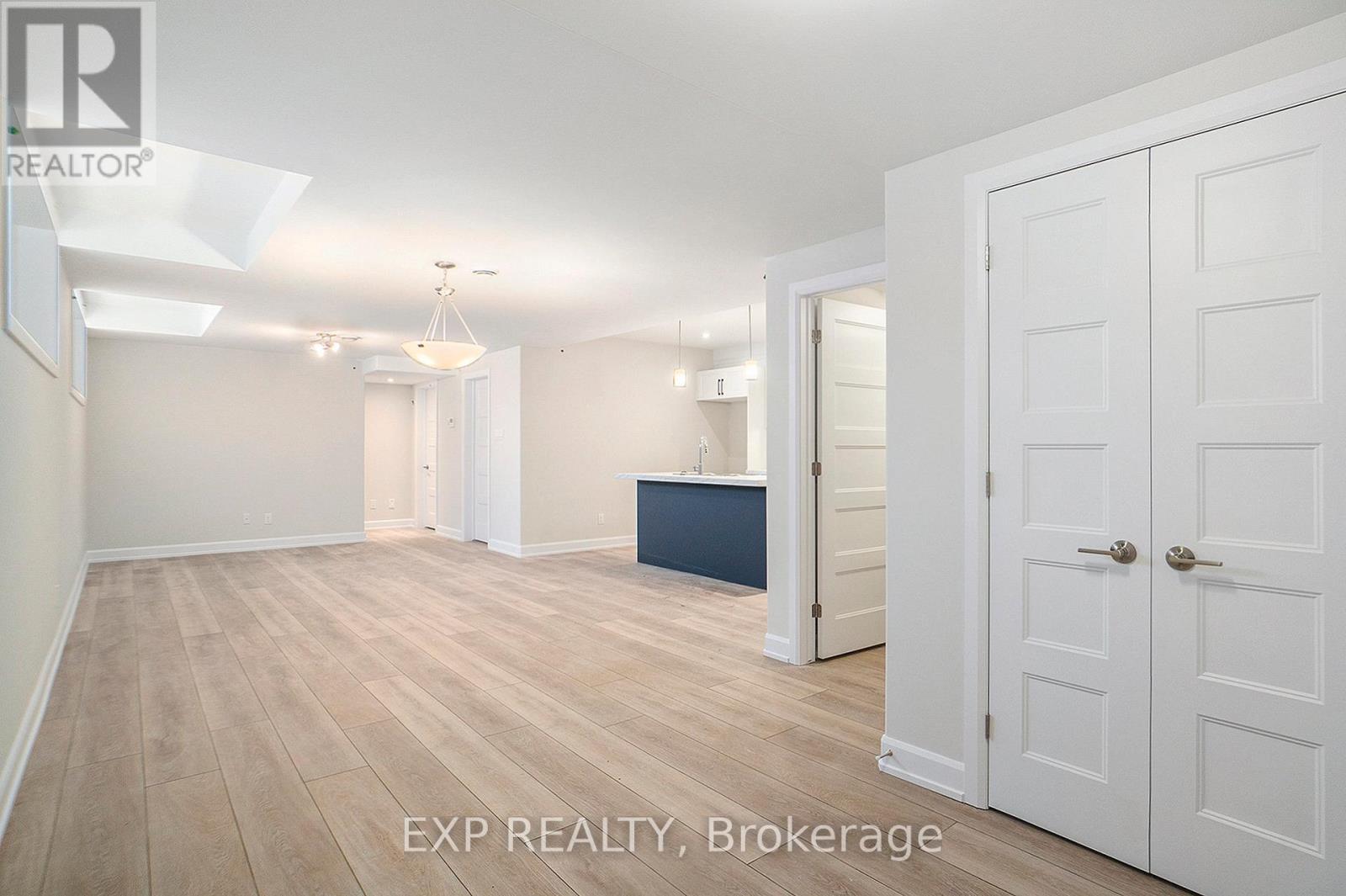 A - 917 Chablis Crescent, Russell, Ontario  K0A 1W0 - Photo 5 - X12673016