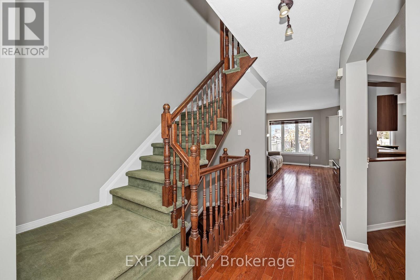 4596 Ogilvie Walk Crescent, Ottawa, Ontario  K1J 1G6 - Photo 15 - X12673028
