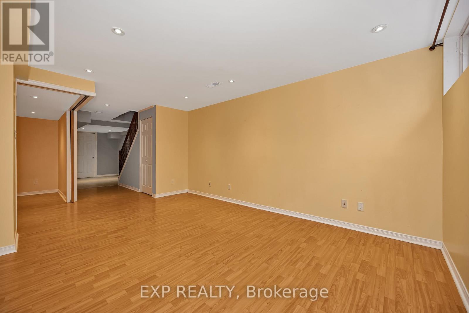 4596 Ogilvie Walk Crescent, Ottawa, Ontario  K1J 1G6 - Photo 33 - X12673028