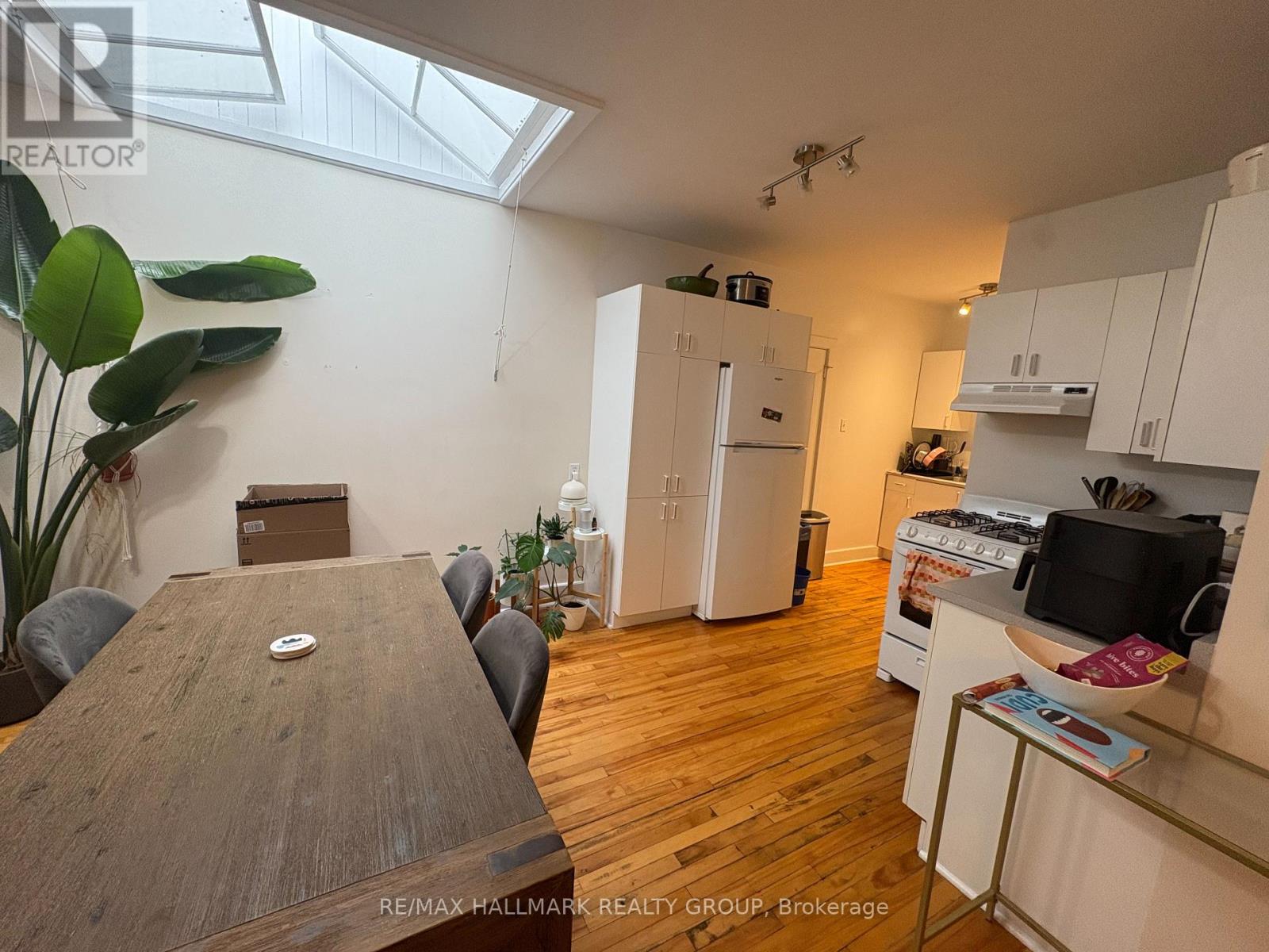 4 - 135 Murray Street, Ottawa, Ontario  K1N 5M7 - Photo 2 - X12673046