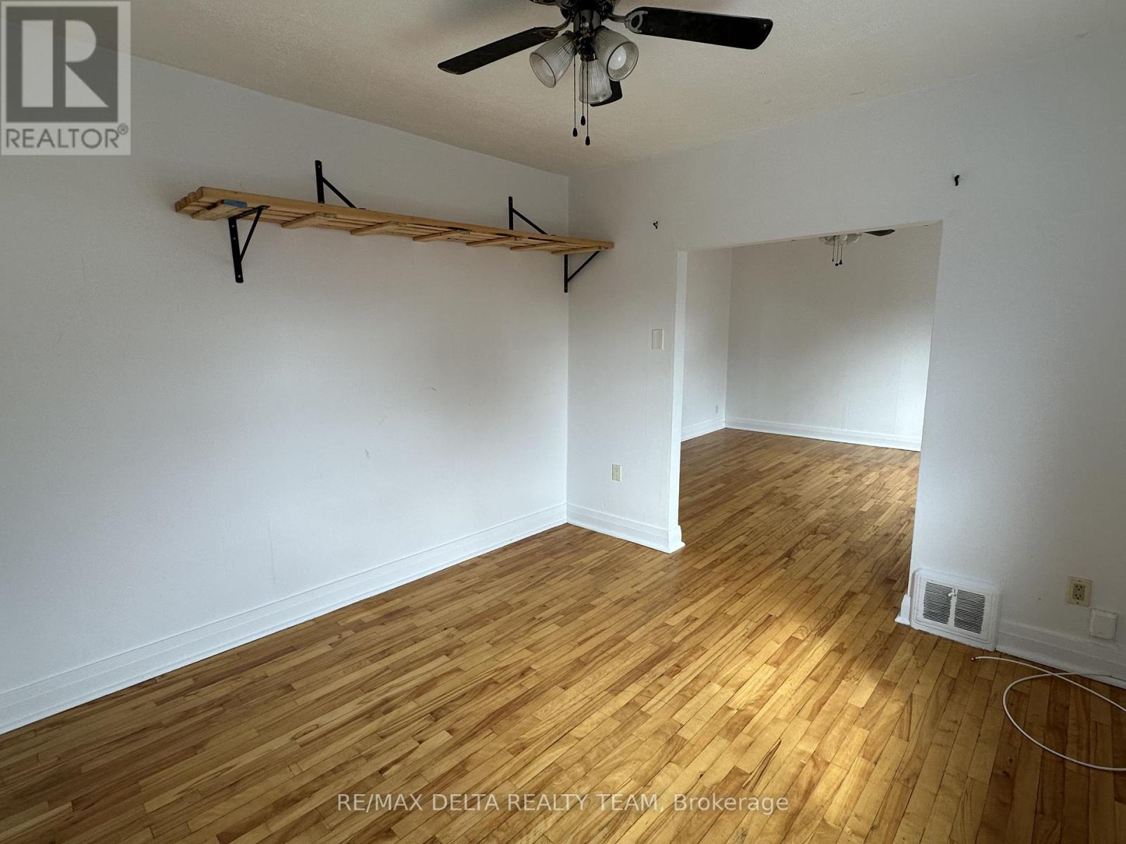 2 - 273 Shakespeare Street, Ottawa, Ontario  K1L 5M7 - Photo 9 - X12673120