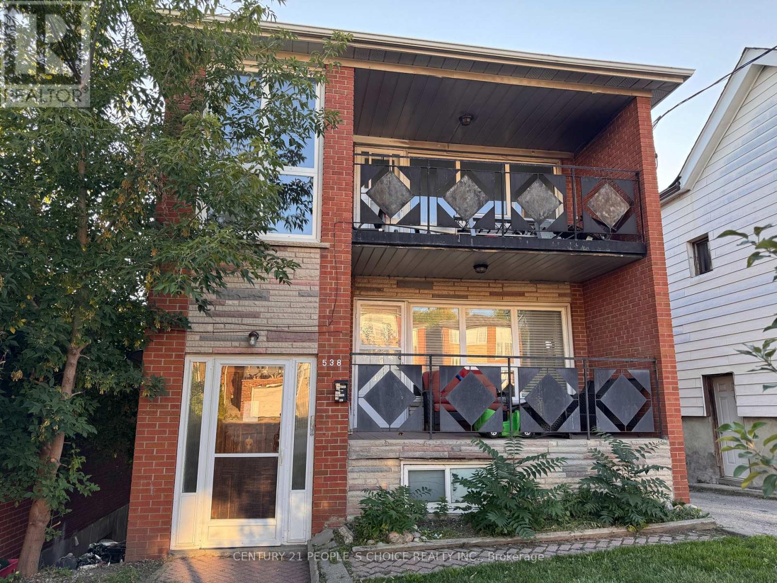 538 CALEDONIA ROAD, Toronto, Ontario