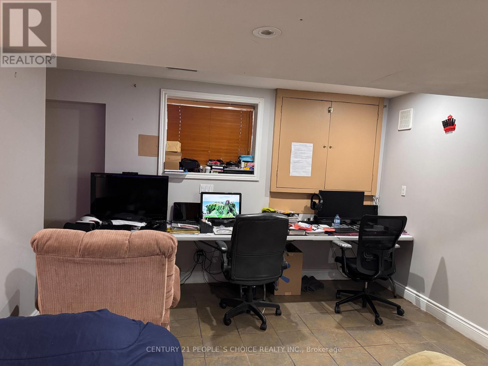 538 Caledonia Road, Toronto, Ontario  M6E 4V4 - Photo 16 - W12669732