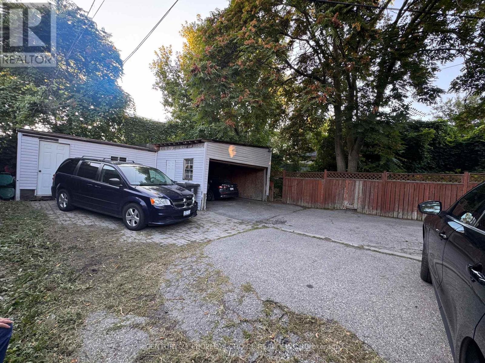 538 Caledonia Road, Toronto, Ontario  M6E 4V4 - Photo 19 - W12669732