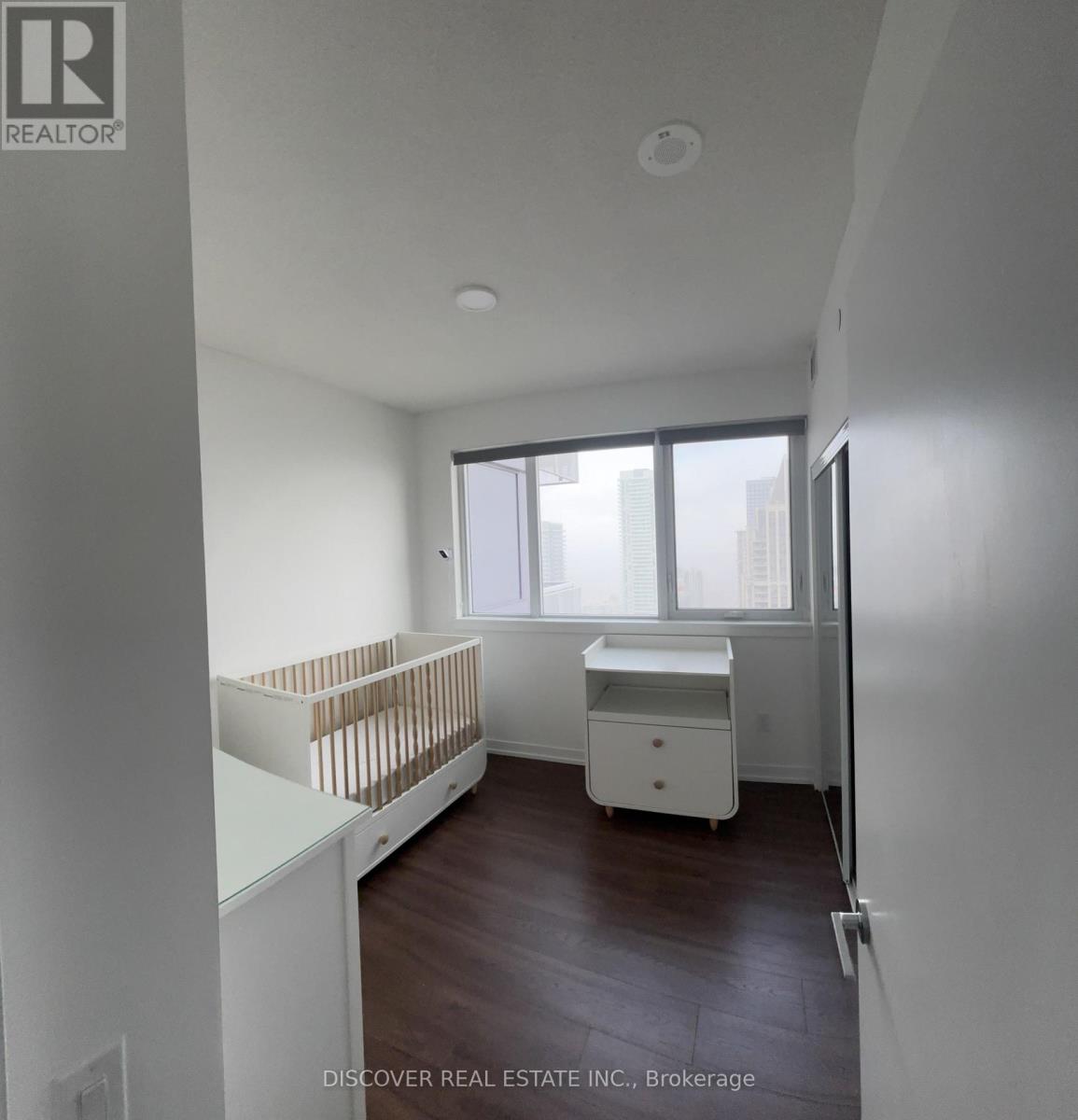 3704 - 4065 Confederation Parkway, Mississauga, Ontario  L5B 0L4 - Photo 7 - W12670526