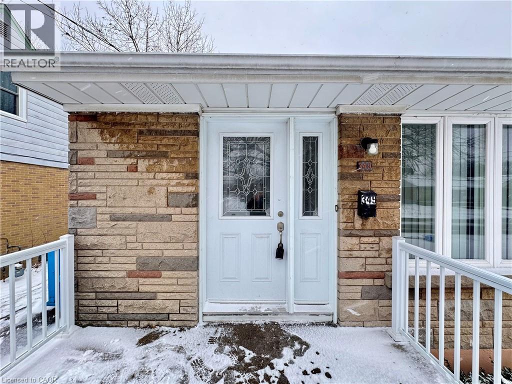 349 Whitney Avenue, Hamilton, Ontario  L8S 2H1 - Photo 3 - 40795123