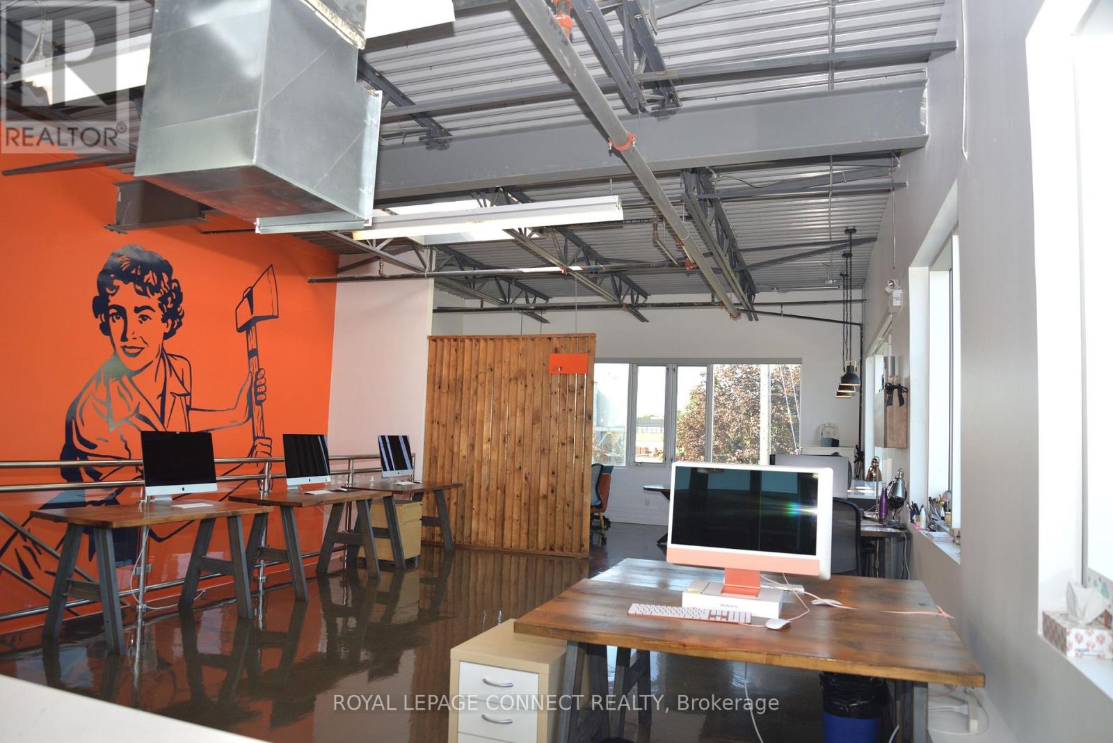 208 - 41 Industrial Street, Toronto, Ontario  M4G 2H5 - Photo 6 - C12673026