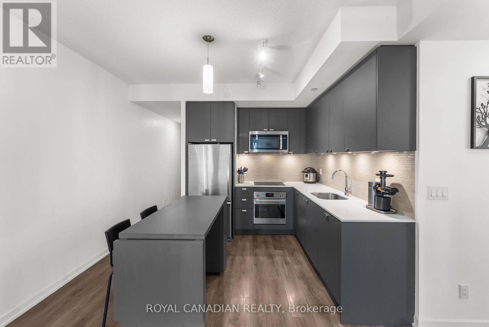 1010 - 56 Forest Manor Road, Toronto, Ontario  M2J 0E5 - Photo 7 - C12673106