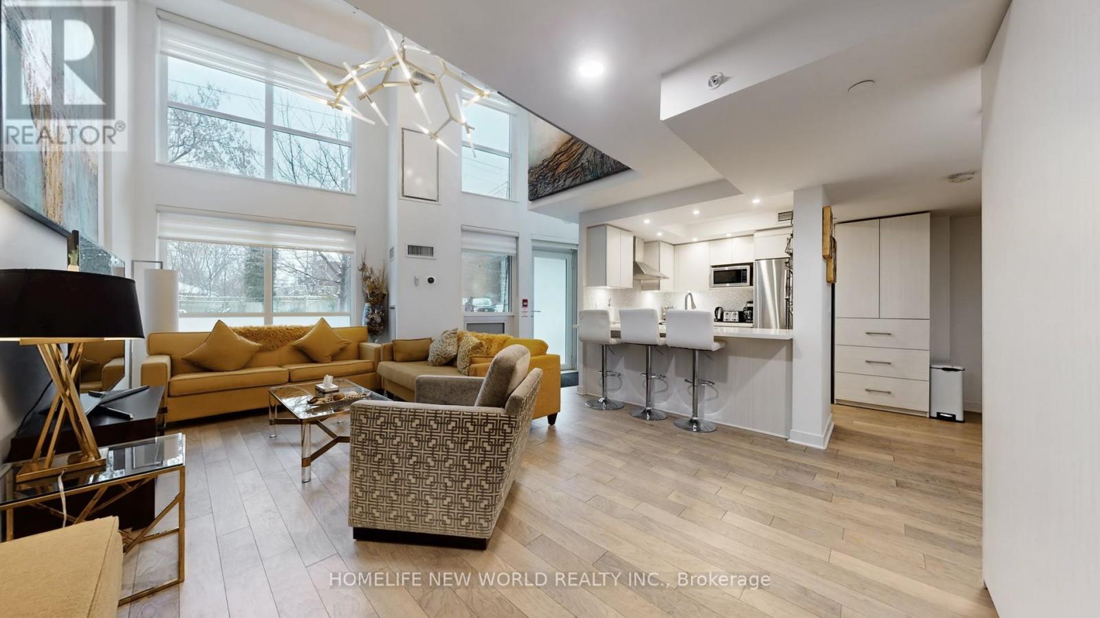 Th7 - 58 Orchard View Boulevard, Toronto, Ontario M4R 0A2 - Photo 3 - C12673112