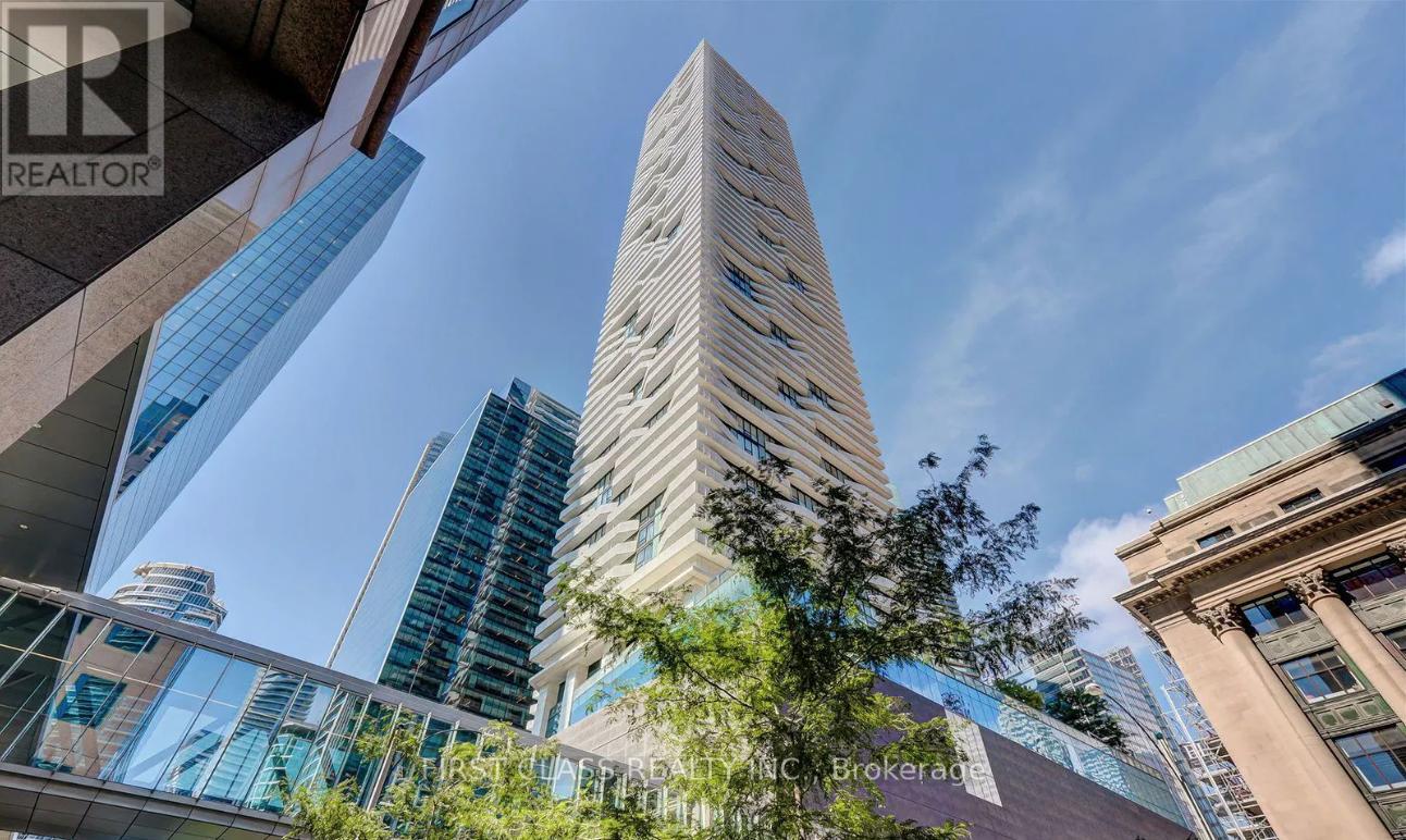 4301 - 88 Harbour Street, Toronto, Ontario  M5J 0C3 - Photo 1 - C12673172