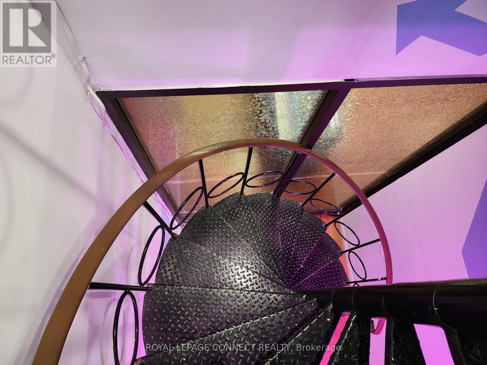 1105 Bathurst Street, Toronto, Ontario  M5R 3H1 - Photo 9 - C12673182