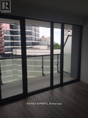 2511 - 57 St. Joseph Street, Toronto, Ontario  M5S 0C5 - Photo 12 - C12673188