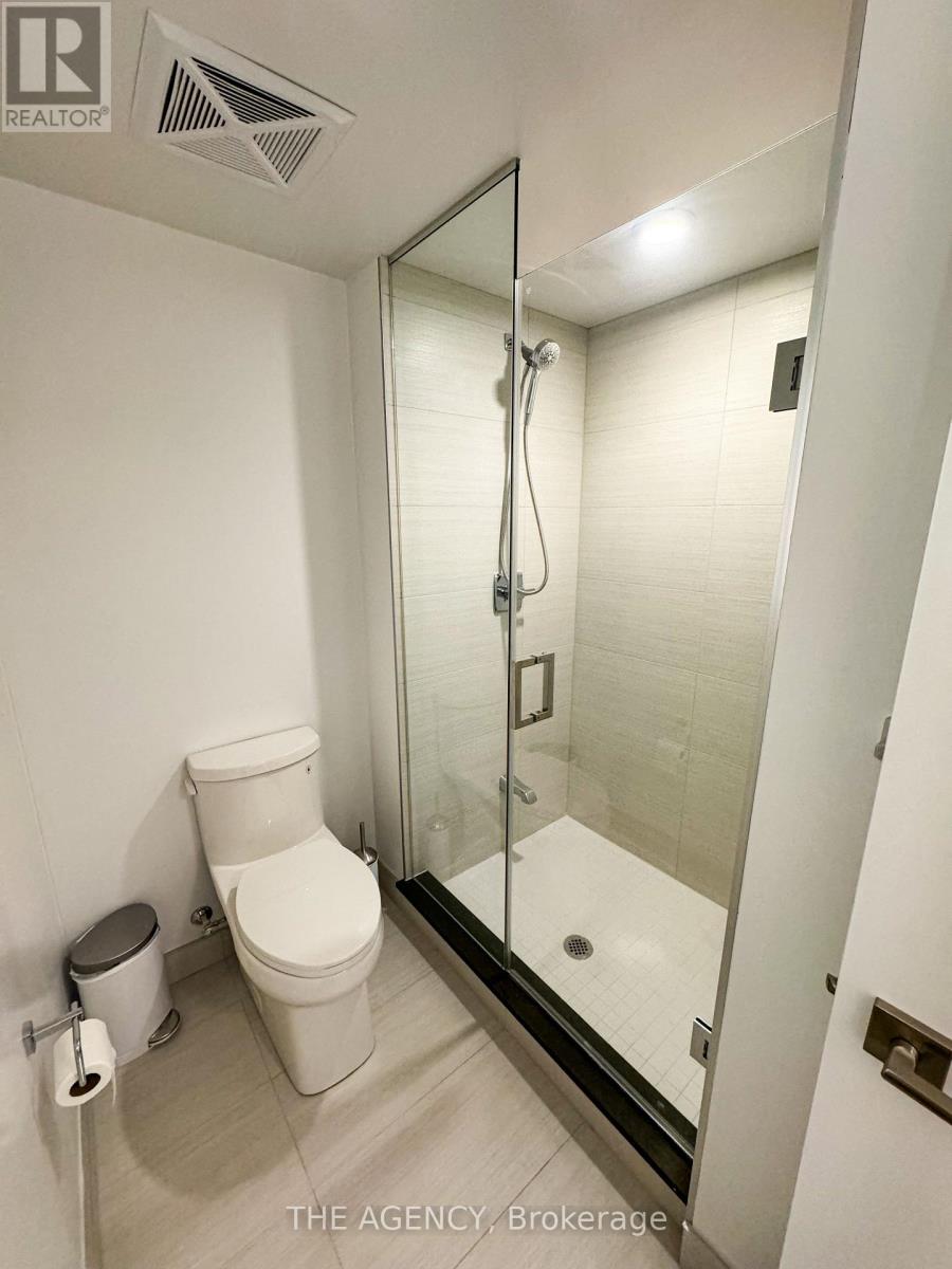 810 - 188 Cumberland Street, Toronto, Ontario  M5R 0B6 - Photo 4 - C12673232