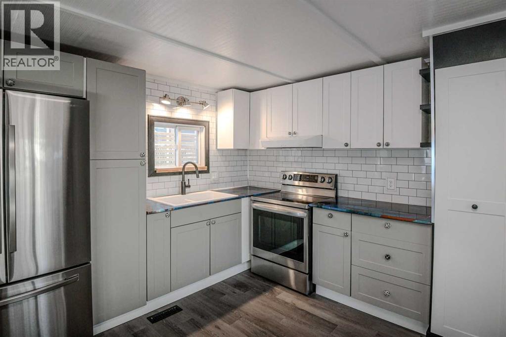 429, 3223 83 Street Nw, Calgary, Alberta  T3B 5P2 - Photo 10 - A2273866