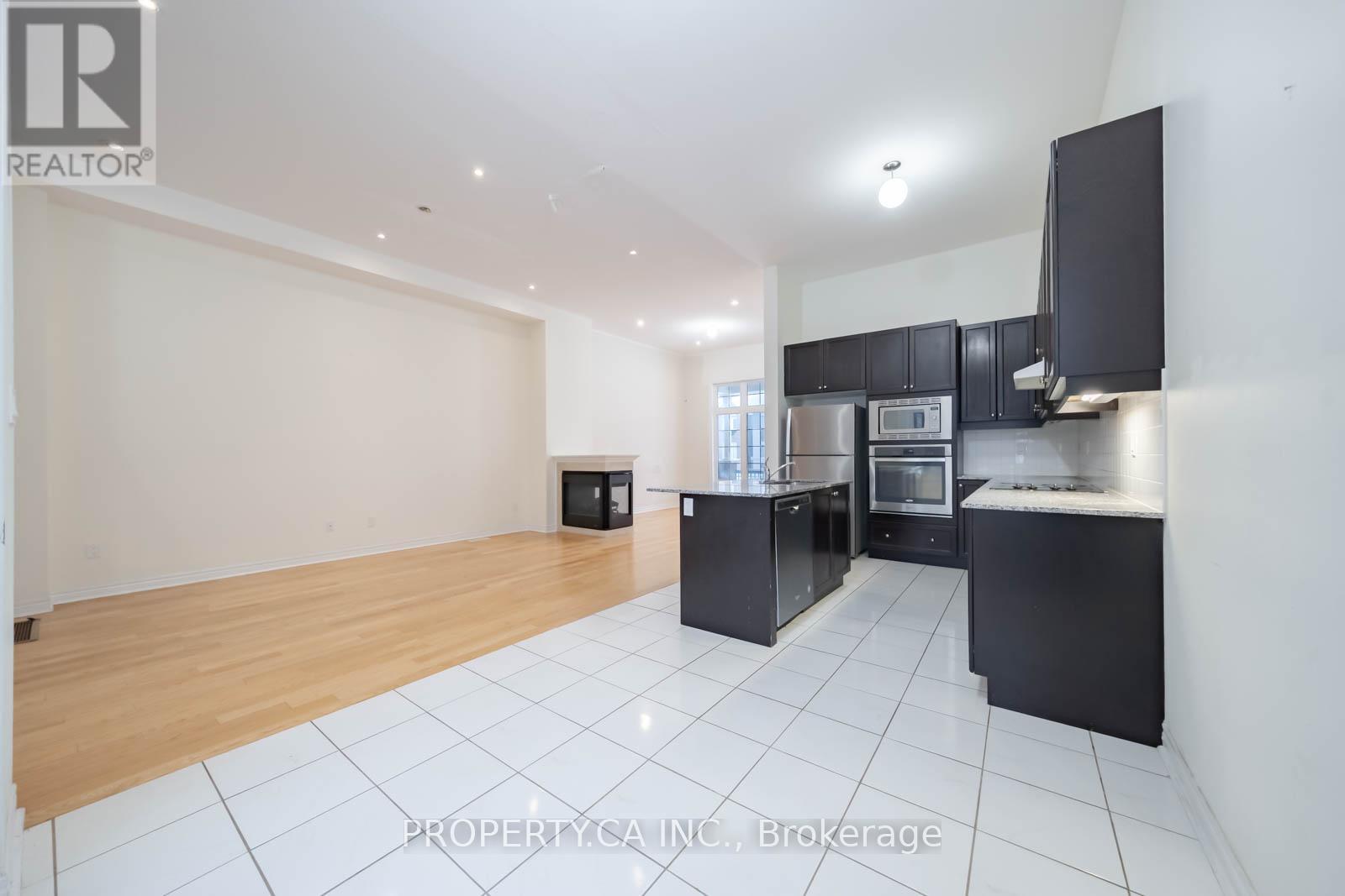 120 Braebrook Drive, Whitby, Ontario  L1R 0M9 - Photo 11 - E12673190