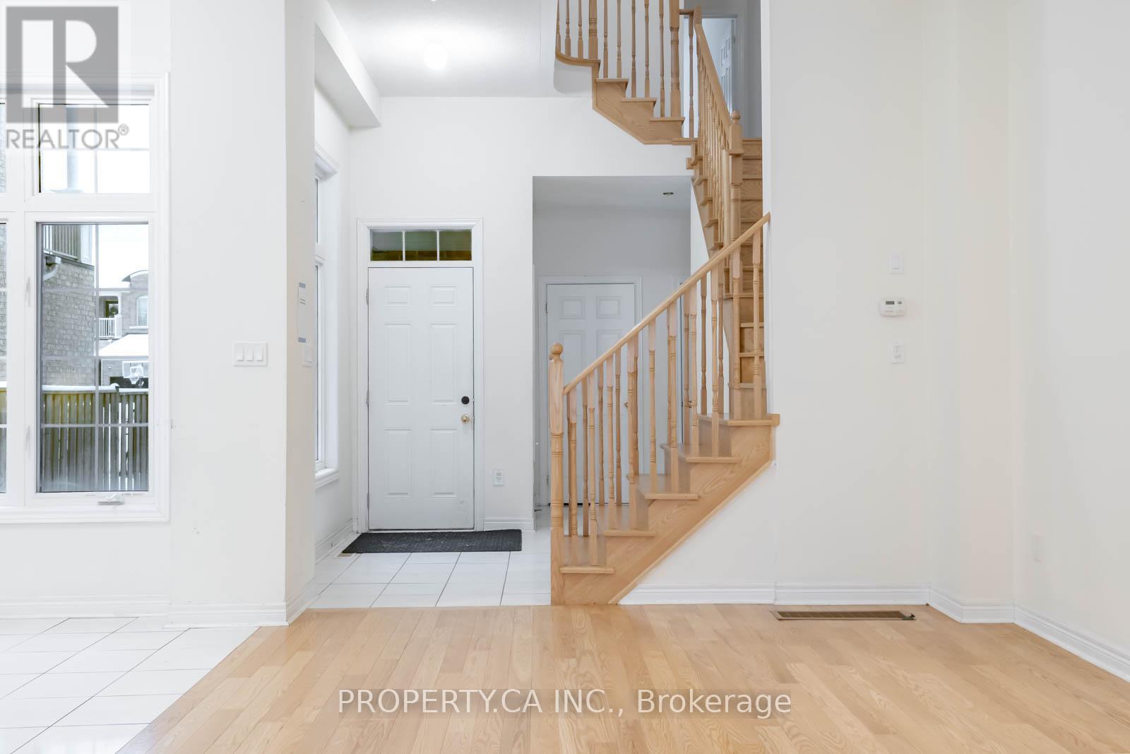 120 Braebrook Drive, Whitby, Ontario  L1R 0M9 - Photo 15 - E12673190