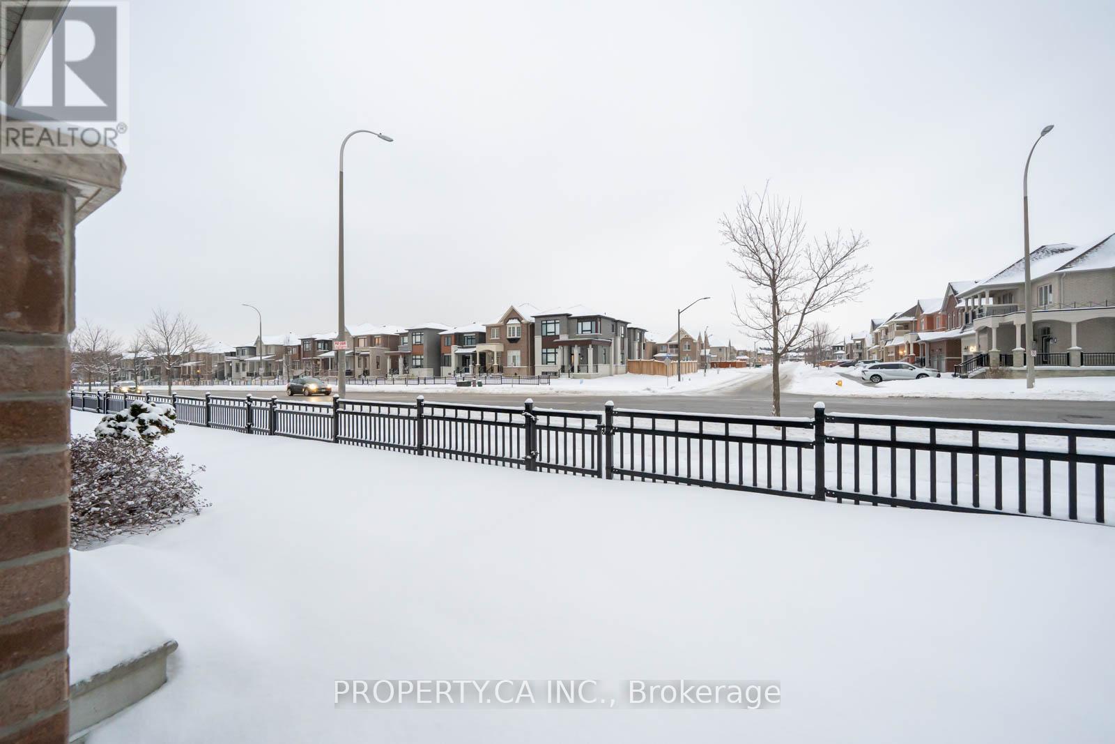 120 Braebrook Drive, Whitby, Ontario  L1R 0M9 - Photo 41 - E12673190