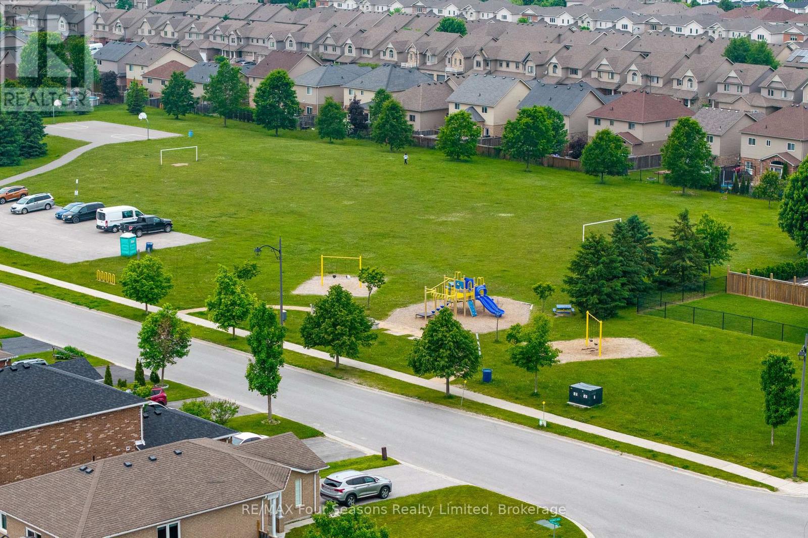 29 Wagner Crescent, Essa, Ontario  L0M 1B5 - Photo 24 - N12672908