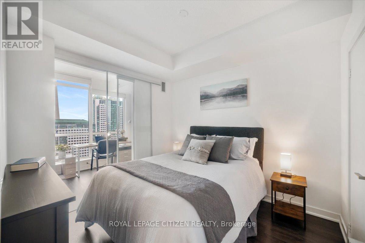 2005 - 30 Nelson Street, Toronto, Ontario  M5V 0H5 - Photo 15 - C12672018