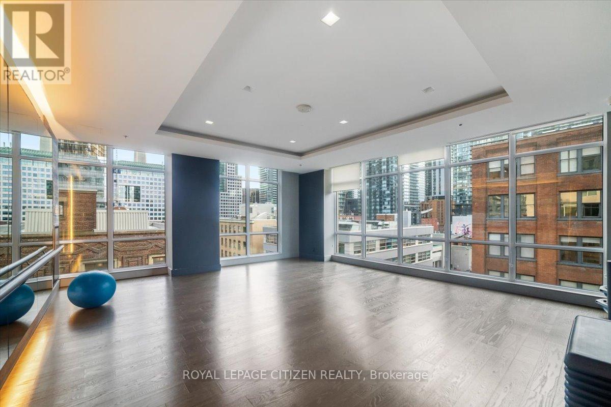 2005 - 30 Nelson Street, Toronto, Ontario  M5V 0H5 - Photo 26 - C12672018